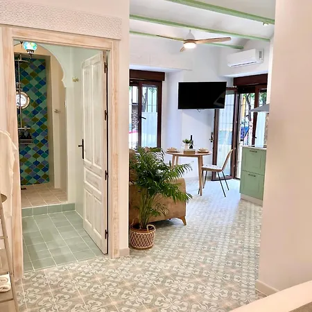 Loft Balcones De La Juderia Апартаменти *