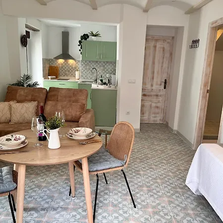 Apartment Loft Balcones De La Juderia *